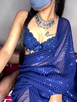 Snapshot of Suhu_love chatting on November 2025 06:13:01 PM Suhu love online show from November 2025 06:13:01 PM