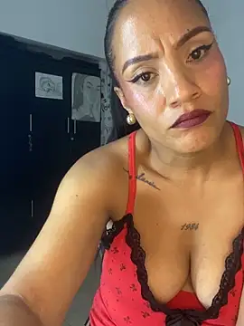 Snapshot of AdelaHaneix chatting on November 2025 07:25:01 PM AdelaHaneix online show from November 2025 07:25:01 PM