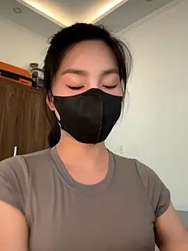 Snapshot of Lilisa_miu chatting on October 2025 06:52:01 AM Lilisa miu online show from October 2025 06:52:01 AM