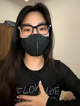 Snapshot of Lilisa_miu chatting on October 2025 03:49:01 PM Lilisa miu online show from October 2025 03:49:01 PM