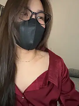 Snapshot of Lilisa_miu chatting on April 2026 03:46:02 PM Lilisa miu online show from April 2026 03:46:02 PM