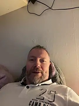 Snapshot of Rockburg chatting on March 2025 06:40:01 AM Rockburg online show from March 2025 06:40:01 AM