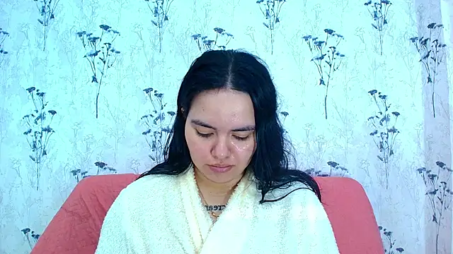 Mia candy 0 online show from March 2025 06:23:02 PM