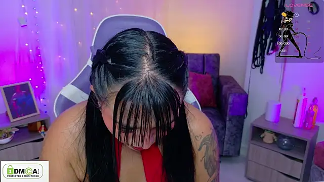 Miss scarllet  online show from April 2026 01:13:01 PM