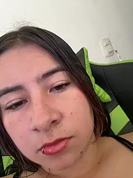 Mia foxx  online show from February 2025 09:34:02 PM