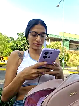 lily sk online show from February 2025 09:31:01 PM