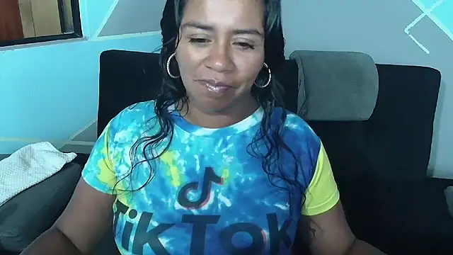 saggil23 online show from September 2025 08:51:02 AM