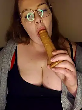  Julie x online show from December 2024 04:42:01 PM