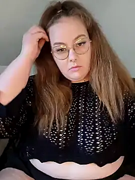  Julie x online show from September 2025 11:22:02 AM