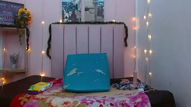 Snapshot of camilawilliams707rs chatting on March 2026 04:57:02 AM camilawilliams707rs online show from March 2026 04:57:02 AM