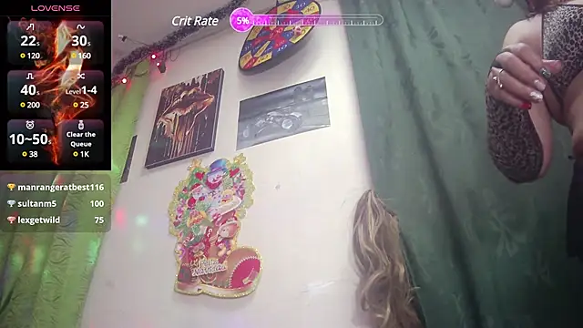 Snapshot of Kazsandraa chatting on December 2024 11:17:01 PM Kazsandraa online show from December 2024 11:17:01 PM