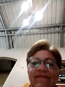 Snapshot of Madrastrahot69 chatting on December 2025 09:09:01 PM Madrastrahot69 online show from December 2025 09:09:01 PM