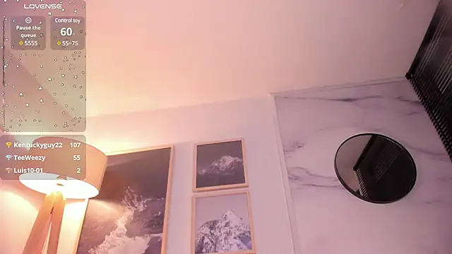 lara madisson online show from March 2025 08:29:01 AM