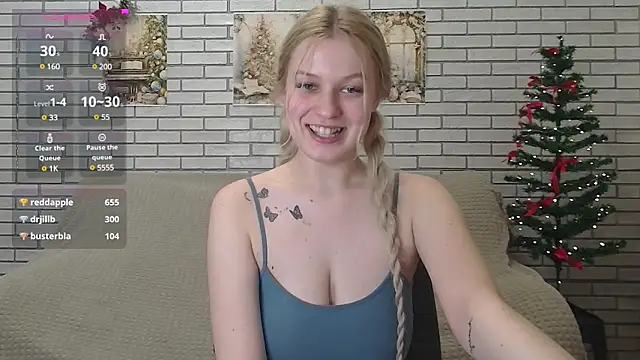Snapshot of EmiliaDuchess chatting on January 2025 11:53:01 AM EmiliaDuchess online show from January 2025 11:53:01 AM