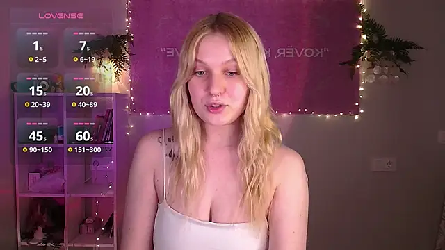EmiliaDuchess online show from March 2026 01:50:01 PM