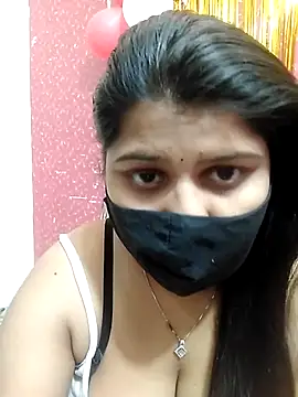 Snapshot of Hotty-simran chatting on February 2025 04:37:02 AM Hotty-simran online show from February 2025 04:37:02 AM