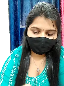 Snapshot of Hotty-simran chatting on February 2025 08:37:02 AM Hotty-simran online show from February 2025 08:37:02 AM