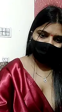 Snapshot of Hotty-simran chatting on March 2025 04:49:01 AM Hotty-simran online show from March 2025 04:49:01 AM