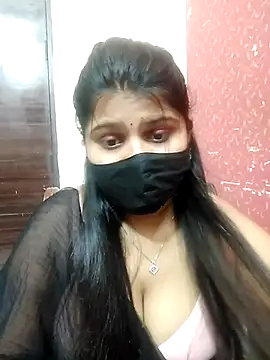 Snapshot of Hotty-simran chatting on March 2025 04:32:01 AM Hotty-simran online show from March 2025 04:32:01 AM