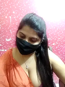 Snapshot of Hotty-simran chatting on March 2025 04:28:02 AM Hotty-simran online show from March 2025 04:28:02 AM
