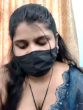 Snapshot of Hotty-simran chatting on September 2025 04:23:01 AM Hotty-simran online show from September 2025 04:23:01 AM