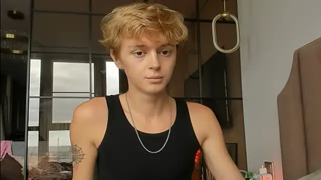 agelandreww online show from April 2026 12:29:02 PM