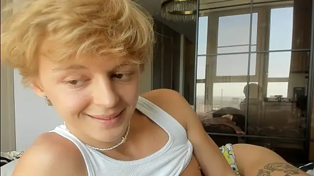 agelandreww online show from April 2026 09:56:01 AM