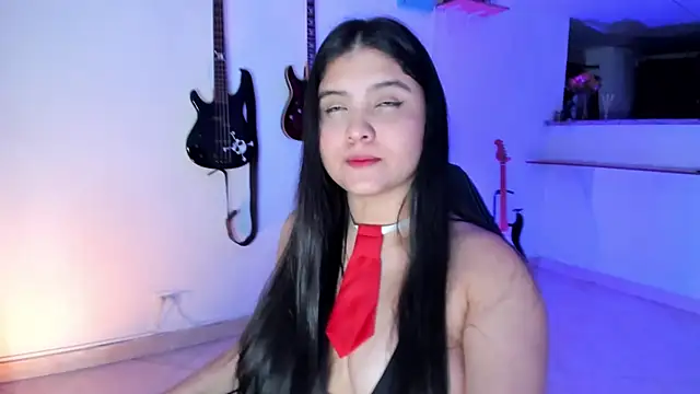 Snapshot of lilpervertgirl chatting on October 2025 05:17:02 AM lilpervertgirl online show from October 2025 05:17:02 AM