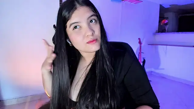 Snapshot of lilpervertgirl chatting on October 2025 05:50:02 AM lilpervertgirl online show from October 2025 05:50:02 AM