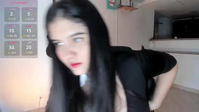 Snapshot of lilpervertgirl chatting on November 2025 06:02:02 AM lilpervertgirl online show from November 2025 06:02:02 AM