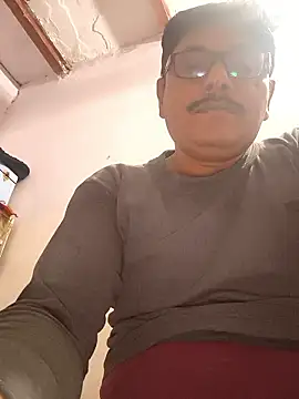 Srmotrs online show from December 2025 06:57:02 PM