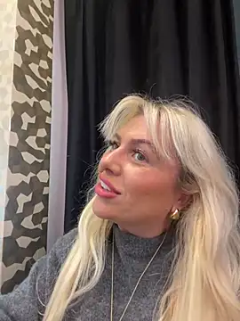 Snapshot of Arabellalee23 chatting on January 2025 05:17:01 PM Arabellalee23 online show from January 2025 05:17:01 PM