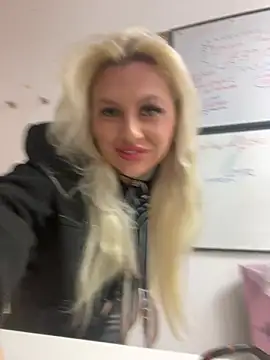 Snapshot of Arabellalee23 chatting on March 2025 06:55:01 PM Arabellalee23 online show from March 2025 06:55:01 PM