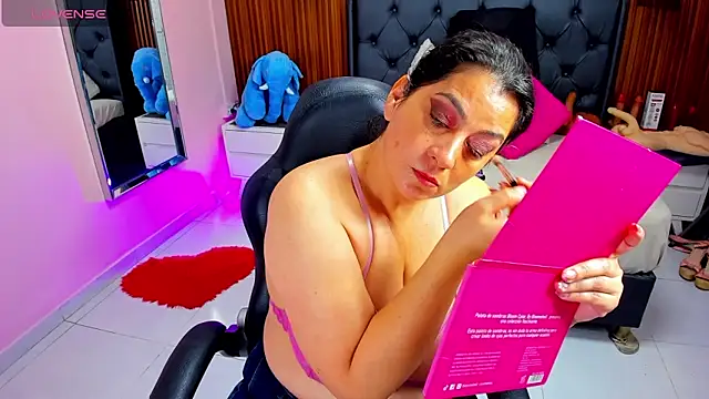 MEYLAGIA online show from June 2026 03:09:01 AM