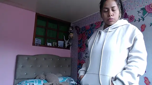 Zart Blaze online show from October 2025 12:29:01 PM