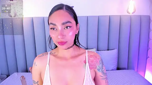 Leamonroe   online show from June 2026 10:08:01 PM