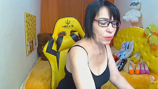 SandraHormas online show from February 2025 02:22:02 PM