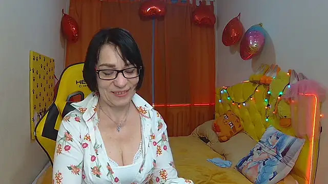 SandraHormas online show from March 2025 01:46:02 PM