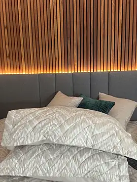 Snapshot of EmiilyAdams_ chatting on November 2025 11:14:02 PM EmiilyAdams online show from November 2025 11:14:02 PM