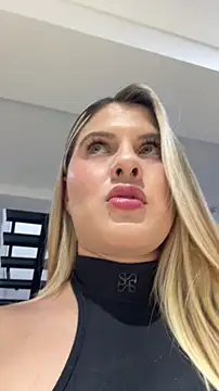 EmiilyAdams  online show from March 2026 09:32:02 PM