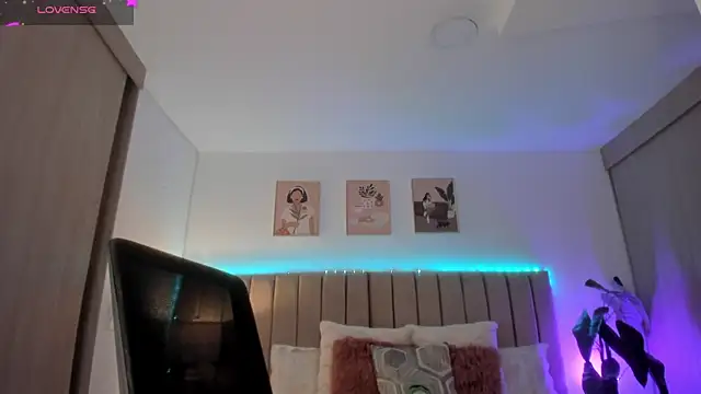 Victoria romanox online show from January 2026 06:27:02 AM