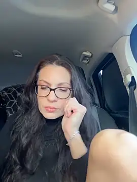 BeautifulMesss online show from November 2025 04:13:02 PM