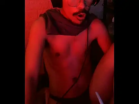 cloudyth1994 online show from February 2026 10:36:01 PM