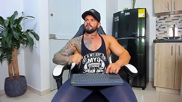 Johnnygrayson1 online show from November 2025 11:18:01 PM