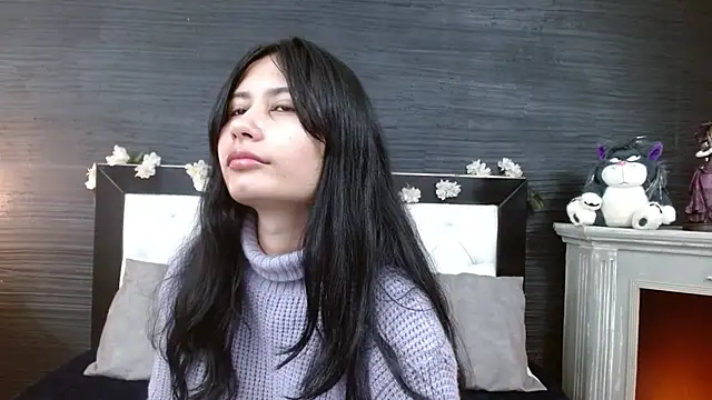 Snapshot of NayeCloud chatting on February 2025 03:31:02 AM NayeCloud online show from February 2025 03:31:02 AM