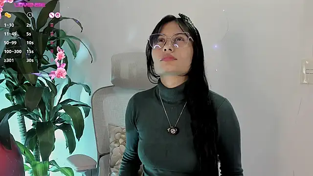 NayeCloud online show from April 2026 04:15:01 AM