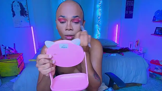 CuteRomi online show from September 2025 03:44:01 AM