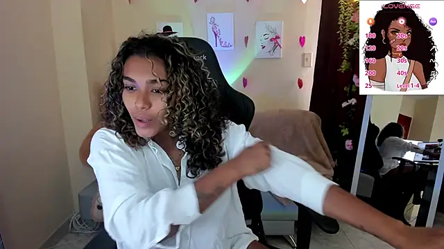 aleja montiel   online show from March 2025 12:52:01 PM