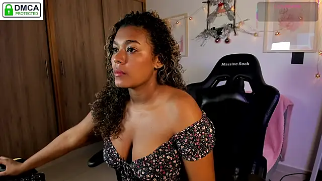 aleja montiel   online show from December 2025 01:16:01 PM