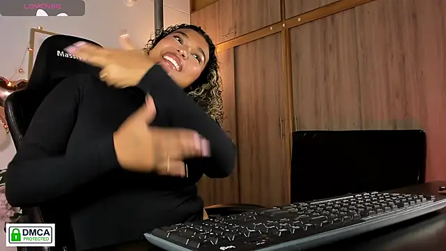 aleja montiel   online show from February 2026 12:56:02 PM